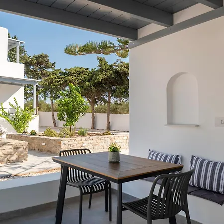 Apart-hotel Paranthos Island Living Chrisi Akti (Paros)