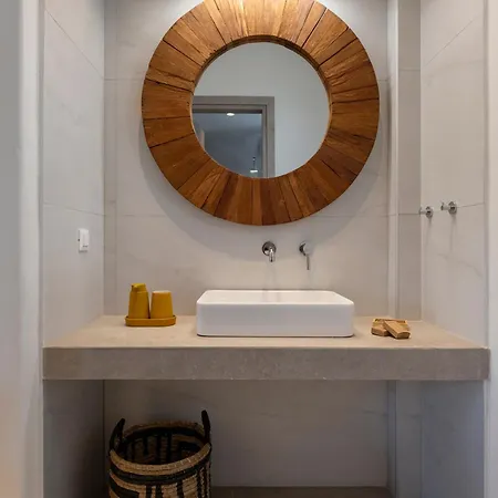 Paranthos Island Living Apart-hotel