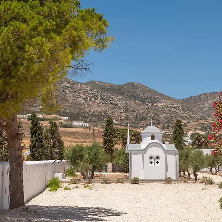 Apart-hotel Paranthos Island Living