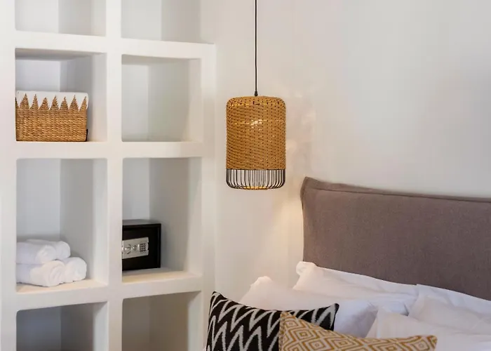 Paranthos Island Living 3*