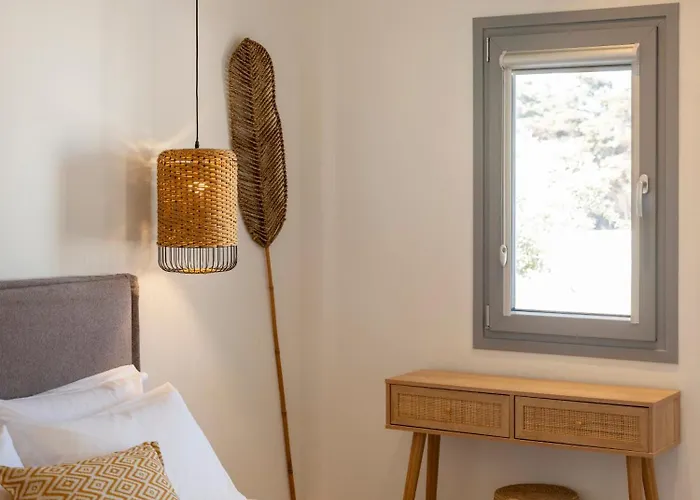 Paranthos Island Living Apartahotel