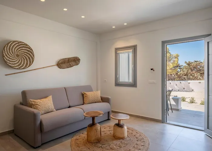 Paranthos Island Living 3* Chrisi Akti (Paros)