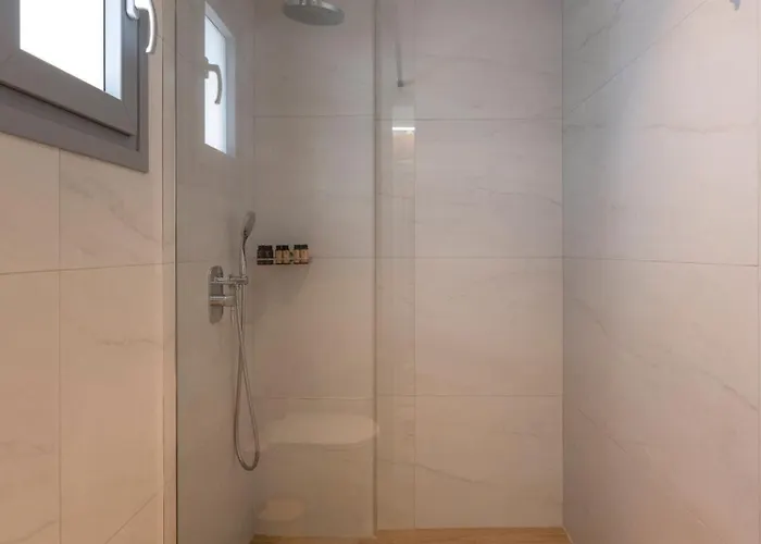 Paranthos Island Living 3*