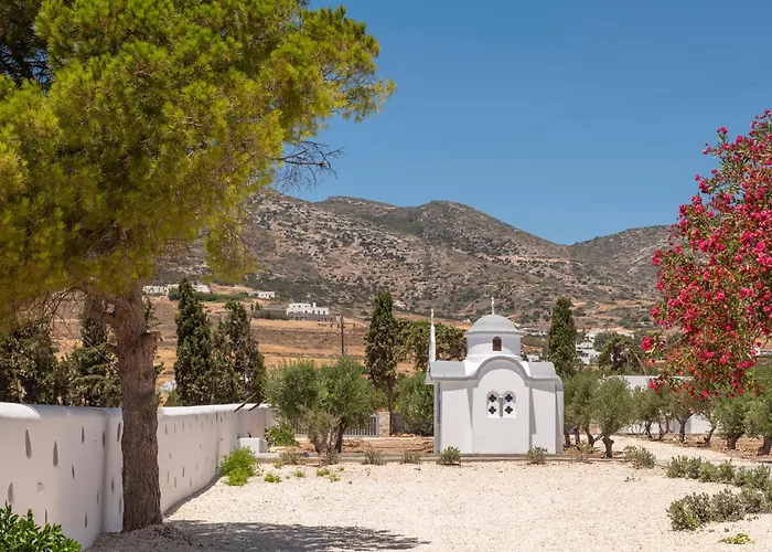 Apartahotel Paranthos Island Living