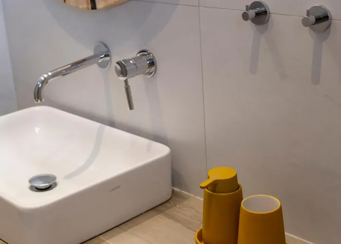 Apartahotel Paranthos Island Living 3*