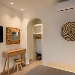 Paranthos Island Living Aparthotel 4*