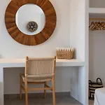 Aparthotel Paranthos Island Living Chrisi Akti (Paros)