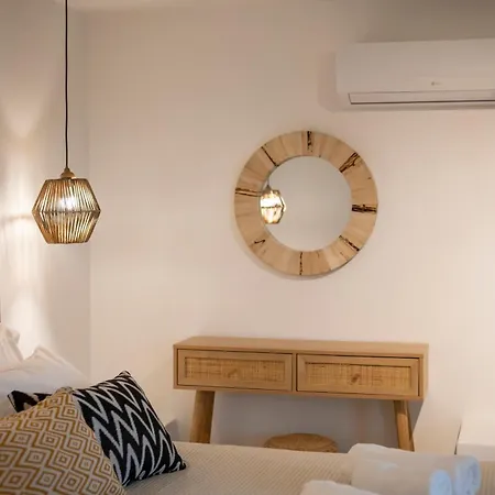 Lägenhetshotell Paranthos Island Living Chrisi Akti (Paros)