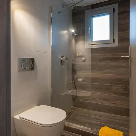 Paranthos Island Living Lägenhetshotell 4*