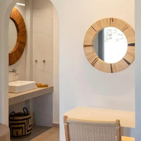 Paranthos Island Living 4*