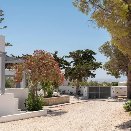 Paranthos Island Living 4* كريس أكتي