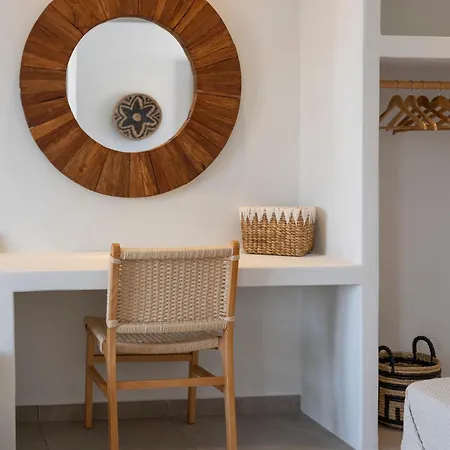 Lägenhetshotell Paranthos Island Living Chrisi Akti (Paros)