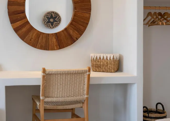 מלון דירות Paranthos Island Living חריסי אקטי